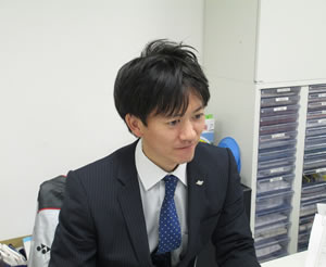 総務経理課　玉村優